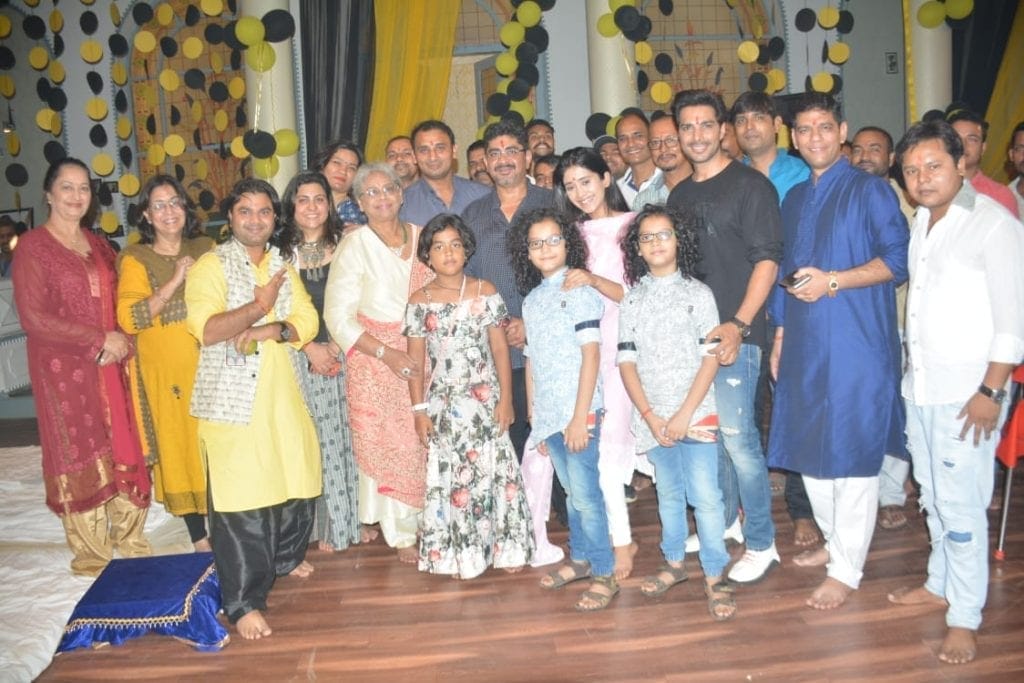 Hawan on the sets of Rajan Shahi&#8217;s Ye Ristha Kya Kehlata Hai!