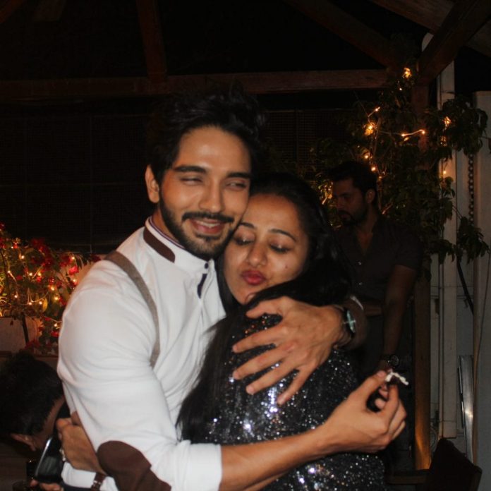 Harsh Rajput's birthday pics (9)