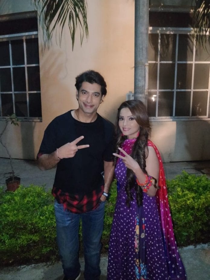 Ssharad Malhotra- Adaa Khan