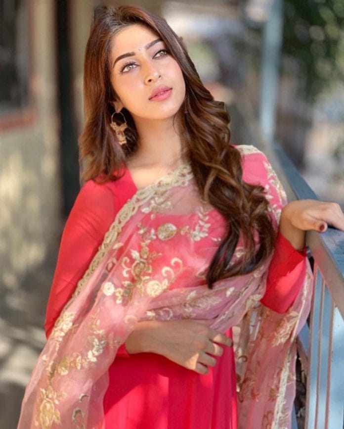 Arjun is a great person and a great co-actor to work with-Sonarika Bhadoria