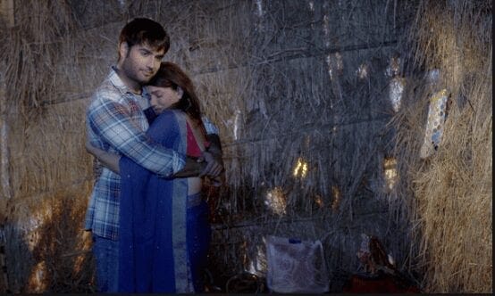 Which actress has the most captivating chemistry with Vivian Dsena