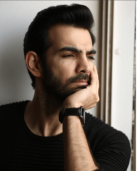 Karan V Grover feels emotional on touching 100k mark