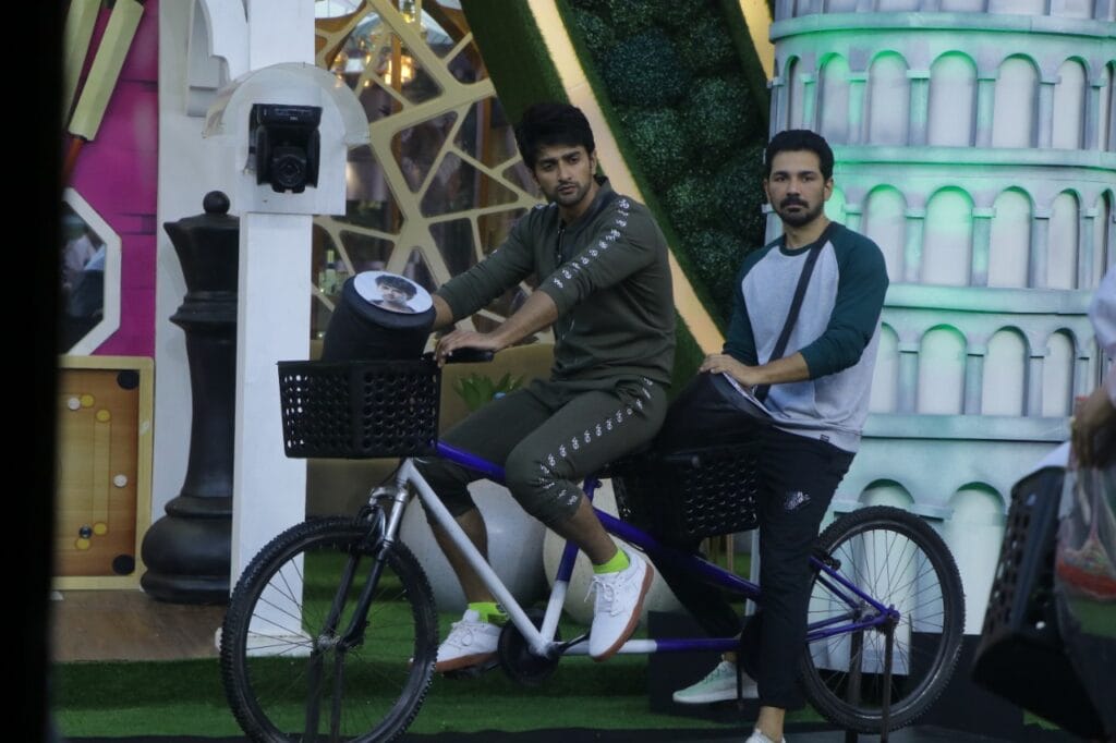 Bigg Boss 14 27th October 2020 Preview: Bigg Boss contestants to tour around the world for the new task