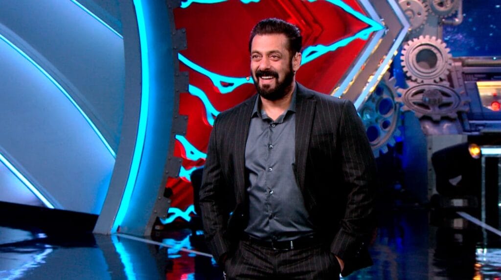 An exciting Weekend Ka Vaar has Salman Khan tune-up the entertainment with Harrdy Sandhu and Sargun Mehta!
