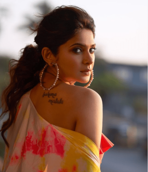 Jennifer Winget owns hotness, drops jaw-dropping picture!