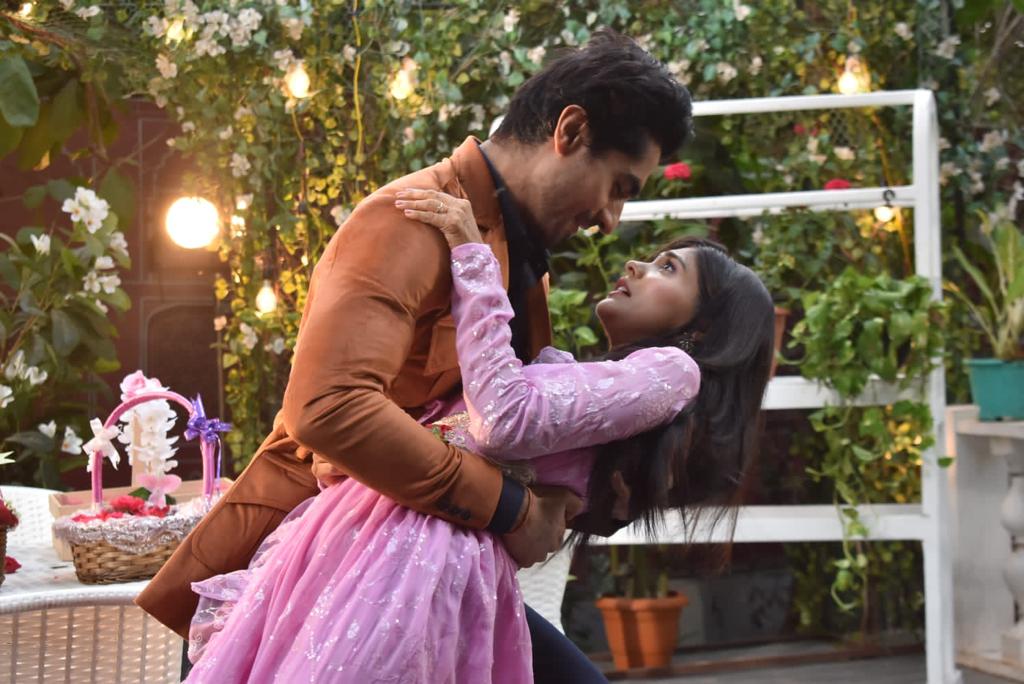 Yeh Rishta Kya Kehlata Hai 13th June 2022 Written Update A shocker for