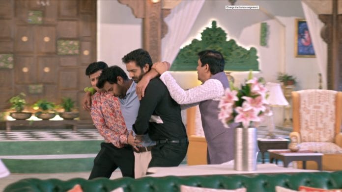 ‘Pyar Ka Pehla Naam Radha Mohan’: Radha brings Mohan back home.