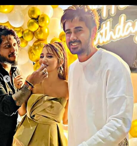 Here is how Ashi Singh stolen limelight on her birthday