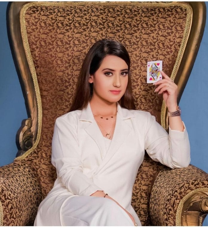 Aalisha-Panwar-23