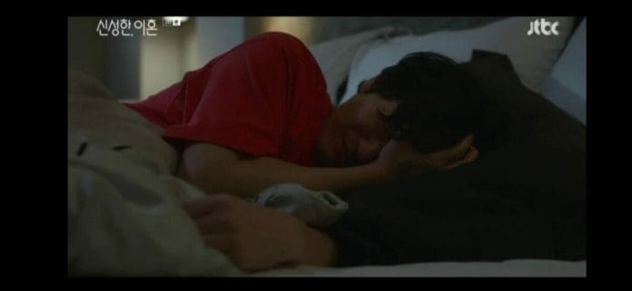 K Drama Divorce Attorney Shin Episode 3 Written Update: Ae Ran takes shin’s help to fight her divorce case.