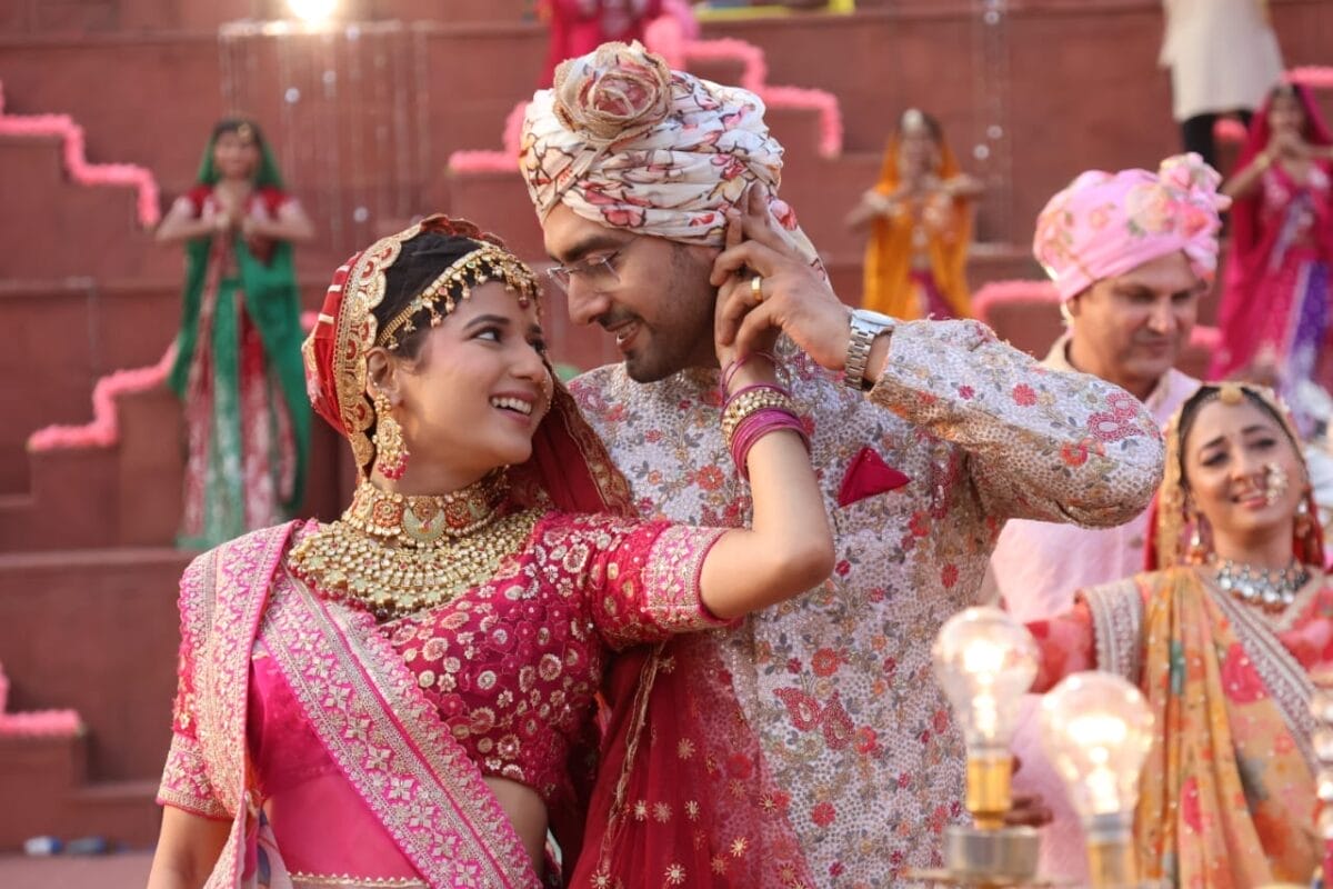 Power Duo : Rohit Purohit and Samridhii Shukla’s Iconic On-Screen Presence as Abhira and Armaan