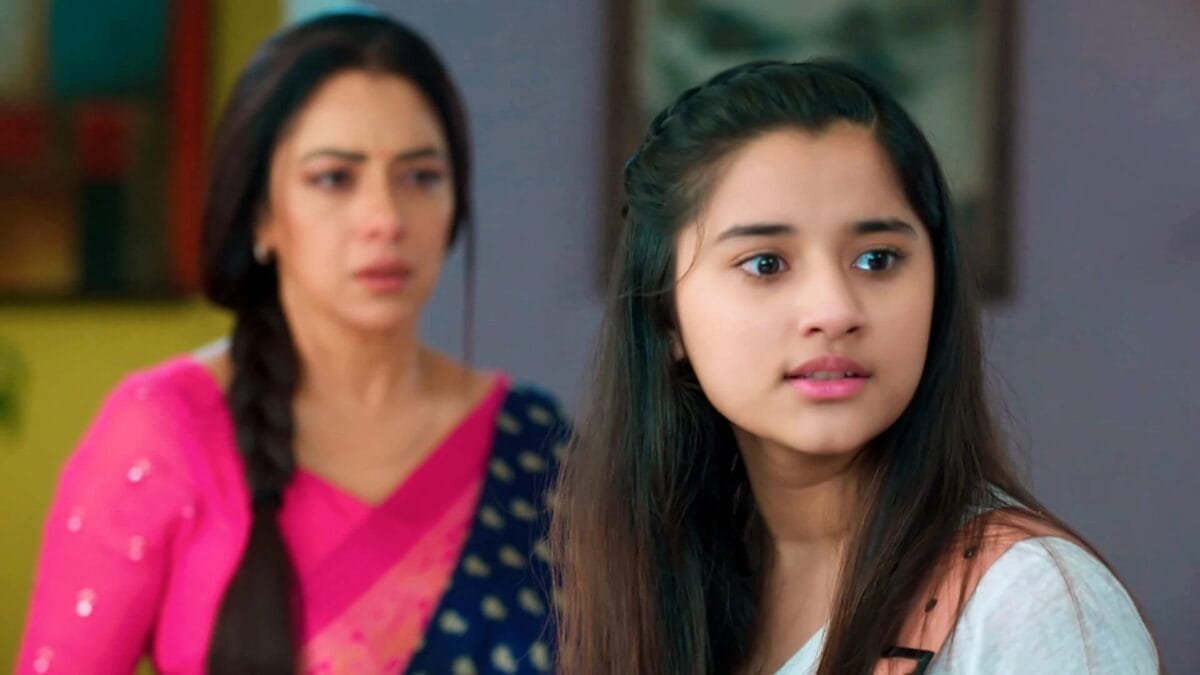 Wednesday Blues: Tara and Sitara, aka Rupali Ganguly and Aurra Bhatnagar, will make your day.