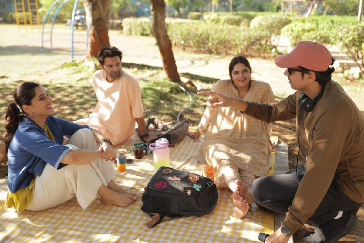 “Khyati Anand-Puthran, Vicky Vijay and I often referred to Raat Jawaan Hai as the Dil Chahta Hai of parenting” says Sumeet in his directorial debut series Raat Jawaan Hai