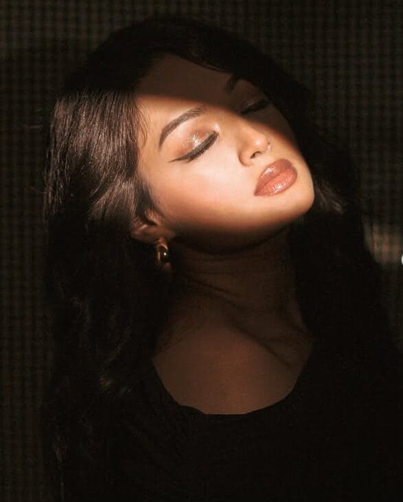 Samiksha Jaiswal’s Unseen Glam Looks Are Unmissable!