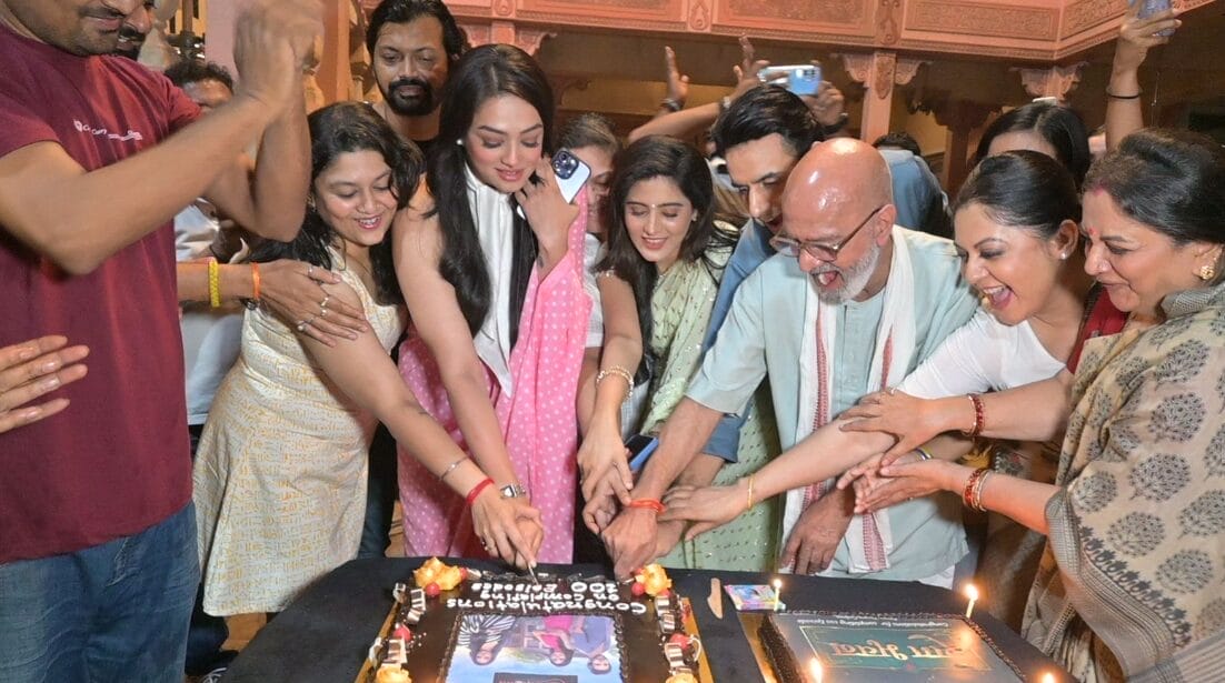COLORS’ ‘Ram Bhavan’ clocks 100 episodes – Mishkat Verma and Khushbu Rajendra celebrate the milestone with a look at Om and Isha’s journey