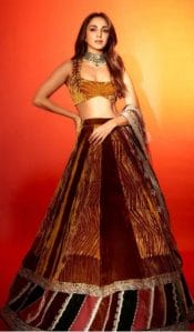 Rashmika Mandanna, Saiee M Manjrekar to Janhvi Kapoor: TOP 5 Pan-Indian Actresses Bridging Hindi and South Cinema Rashmika Mandanna, Saiee M Manjrekar to Janhvi Kapoor: TOP 5 Pan-Indian Actresses Bridging Hindi and South Cinema