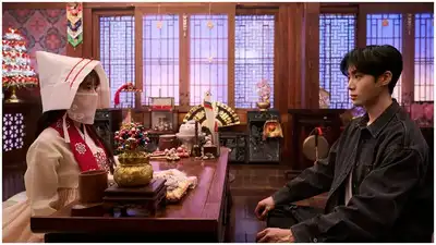 3 Reasons To Fall Head Over Heels With Ongoing K-Drama “Head Over Heels”